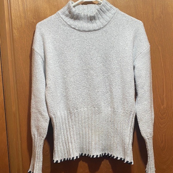 Truth By Republic Sweaters - Chunky Wool Blend Light Gray Turtleneck Cozy Knit Sweater Fall